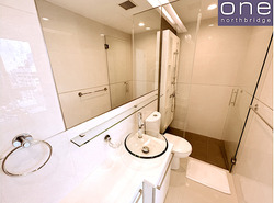 High Street Centre (D6), Apartment #553645131